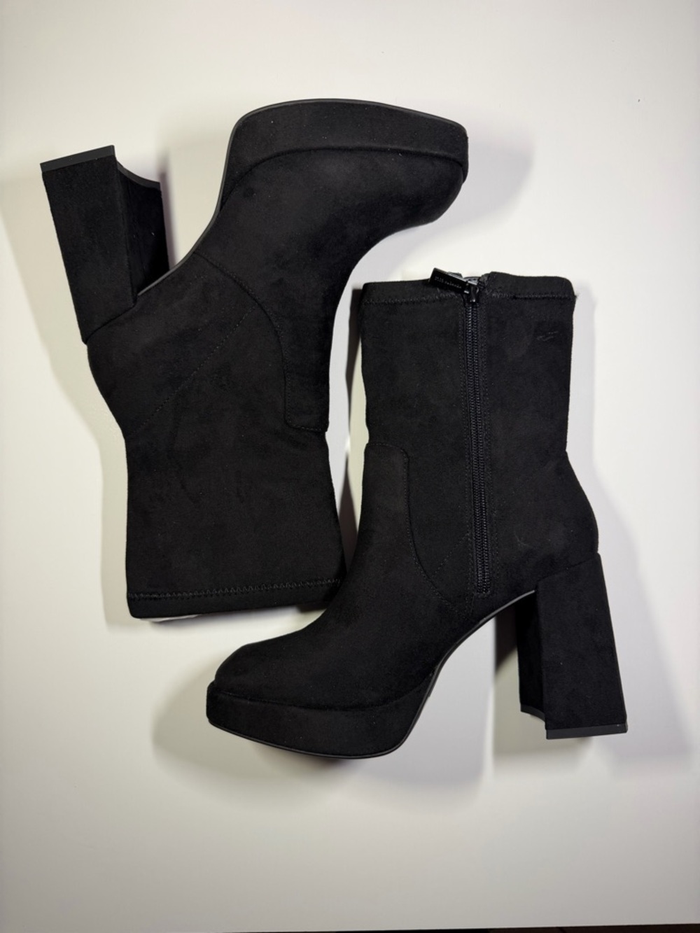 Kenneth Cole Reaction Bri Stretch Boots – Black – Women’s 6 - Picture 3 of 5